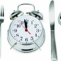 How to Stop Late-Night Snacking
